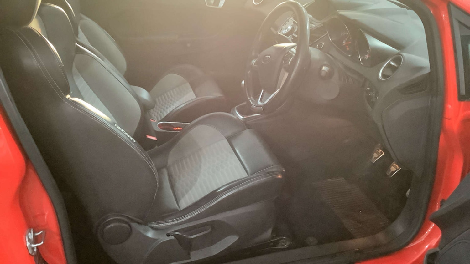 Used Ford Fiesta 2016 for sale - 77236280: Photo 10