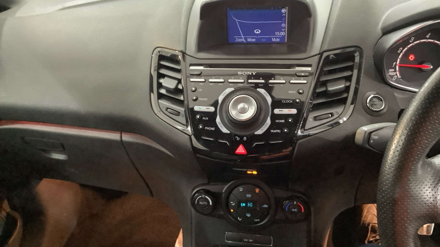 Used Ford Fiesta 2016 for sale - 77236280: Photo 14