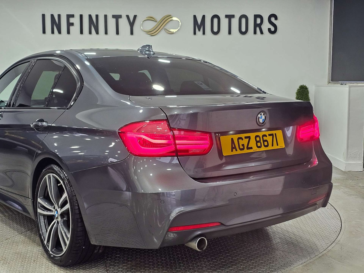 Used BMW 3 Series 2016 for sale - 77296445: Photo 29