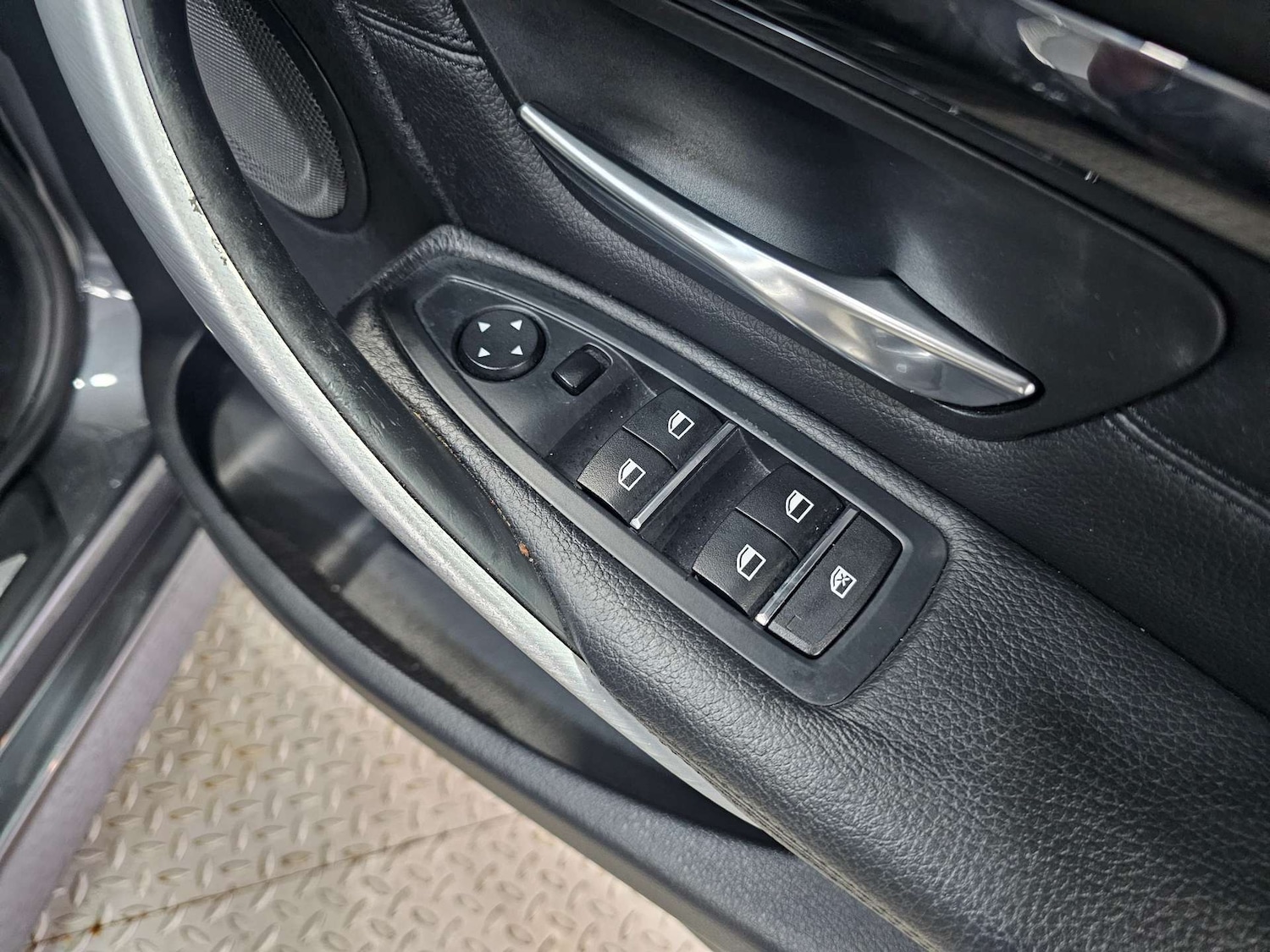 Used BMW 3 Series 2016 for sale - 77296445: Photo 32