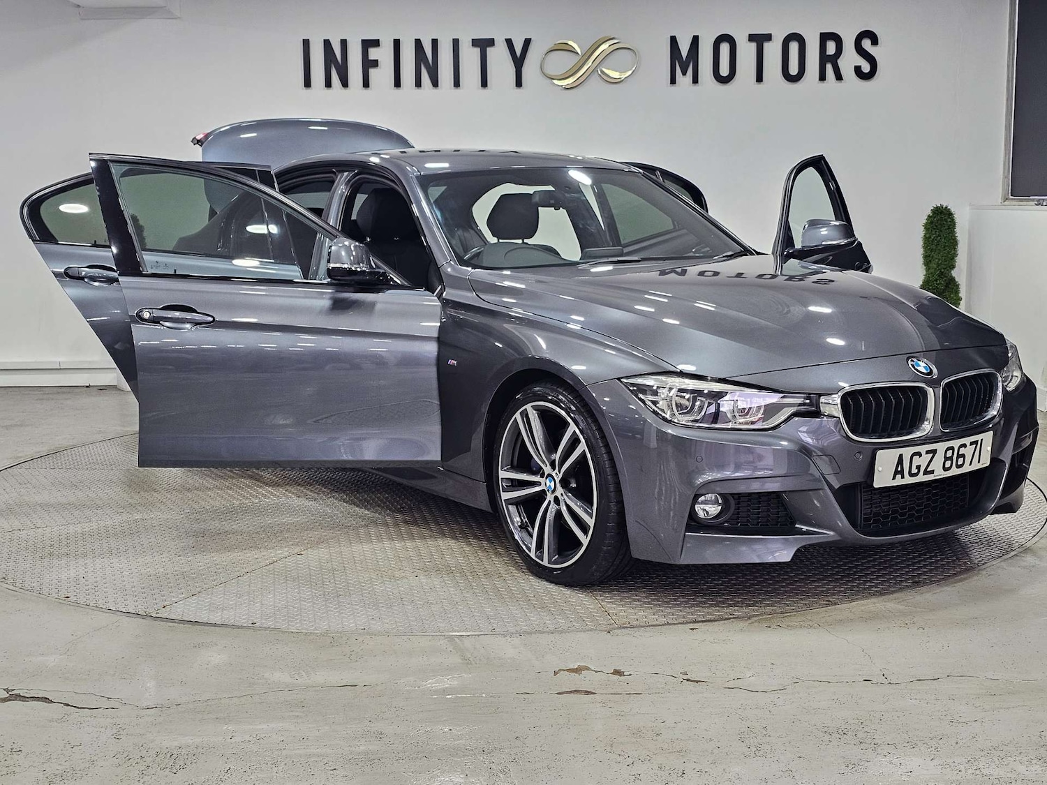 Used BMW 3 Series 2016 for sale - 77296445: Photo 43