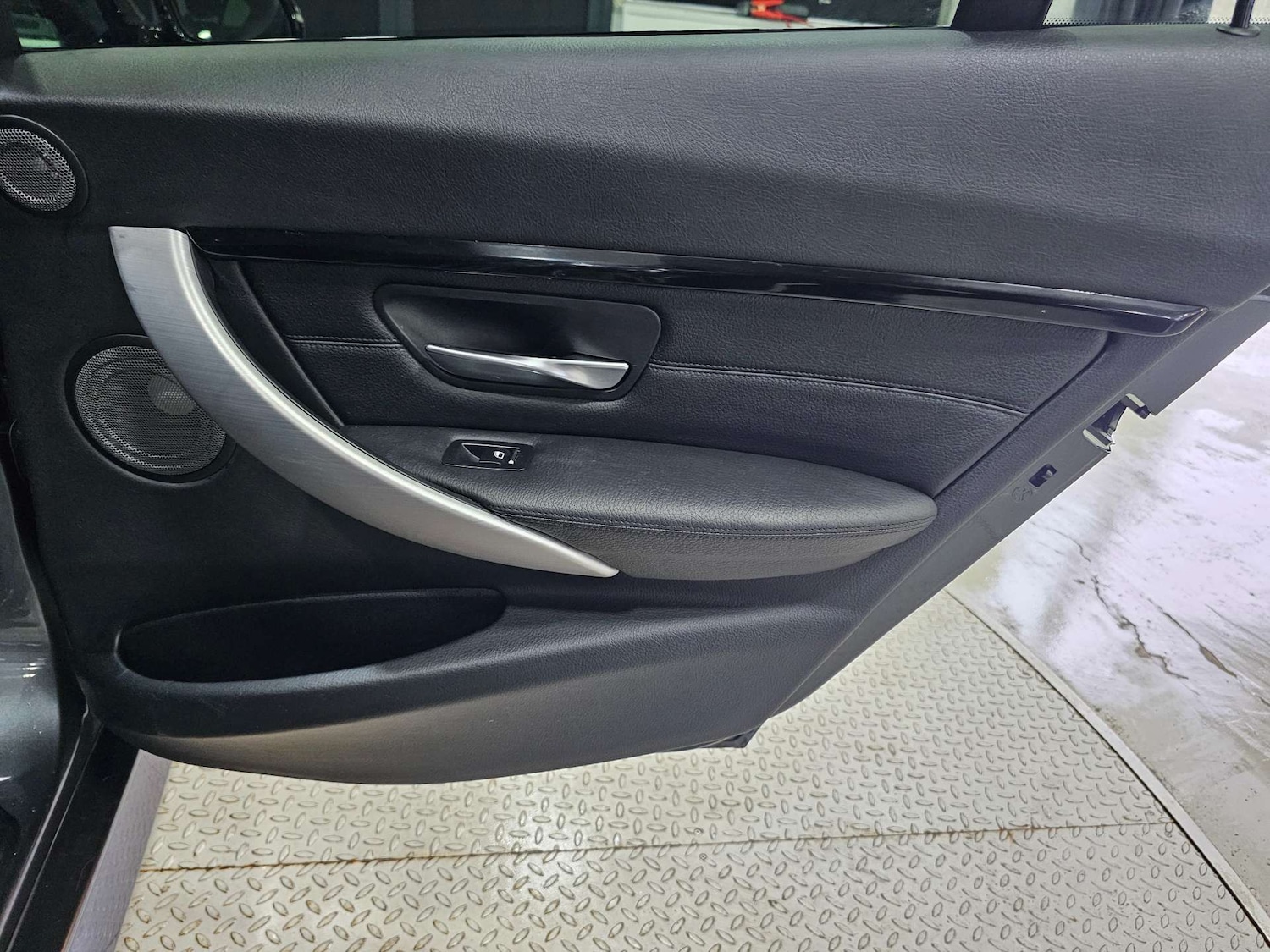 Used BMW 3 Series 2016 for sale - 77296445: Photo 75