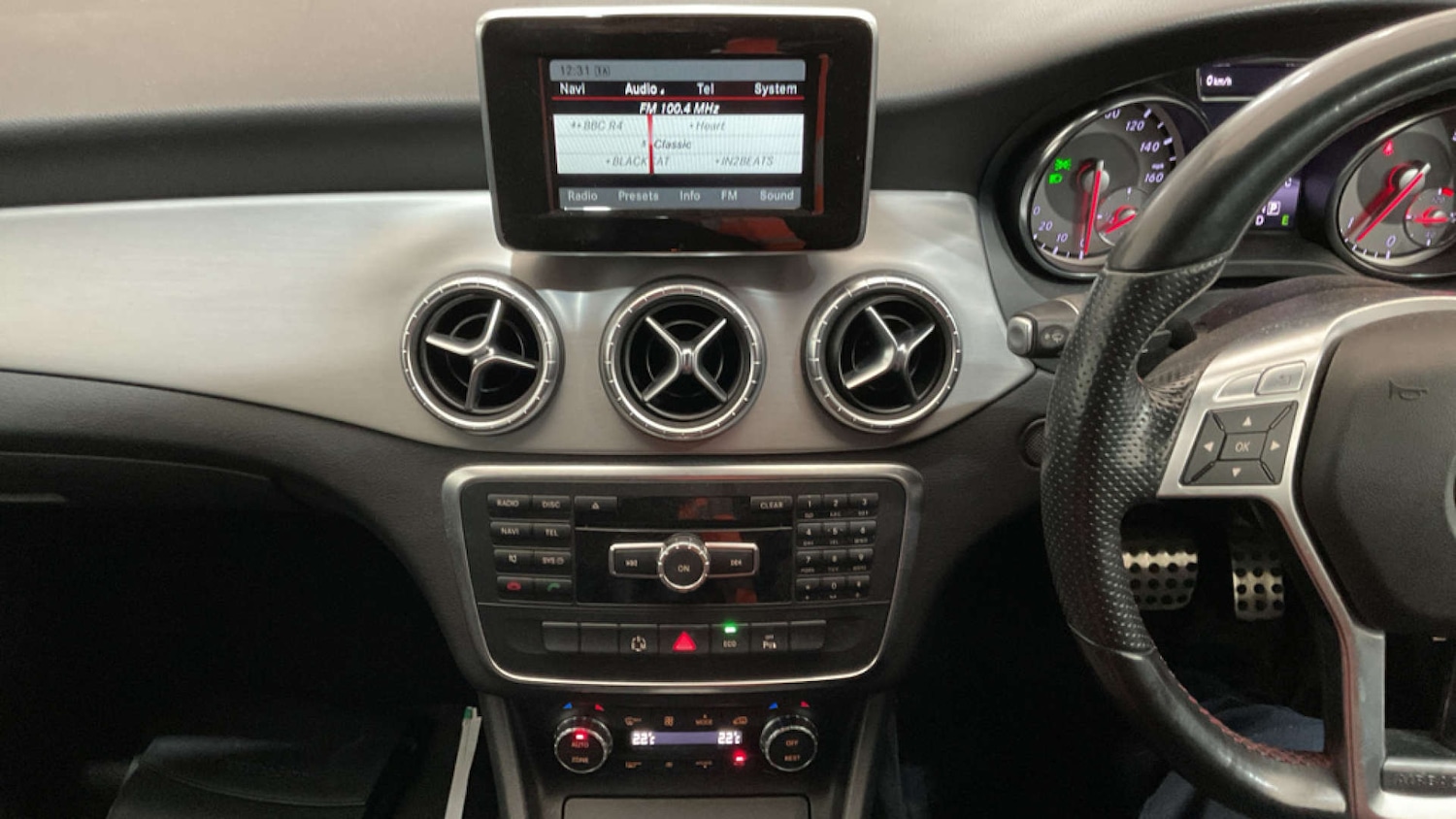 Used Mercedes-Benz CLA 2014 for sale - 77394911: Photo 11