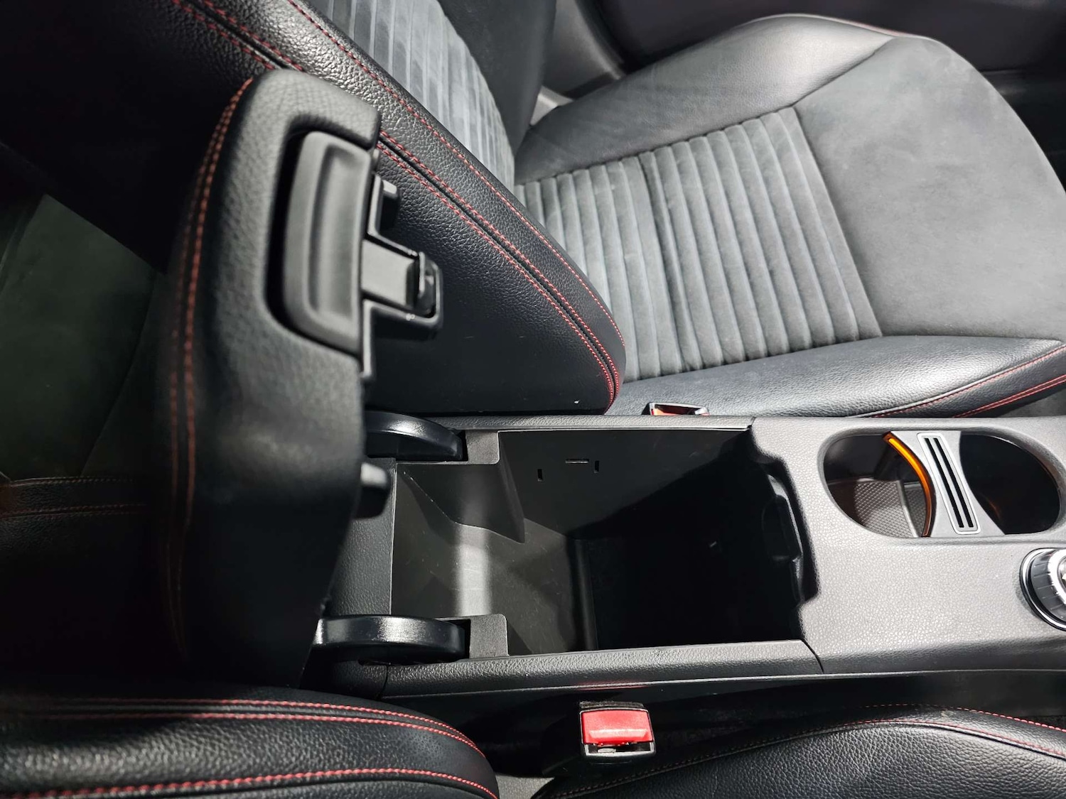 Used Mercedes-Benz CLA 2014 for sale - 77394911: Photo 64