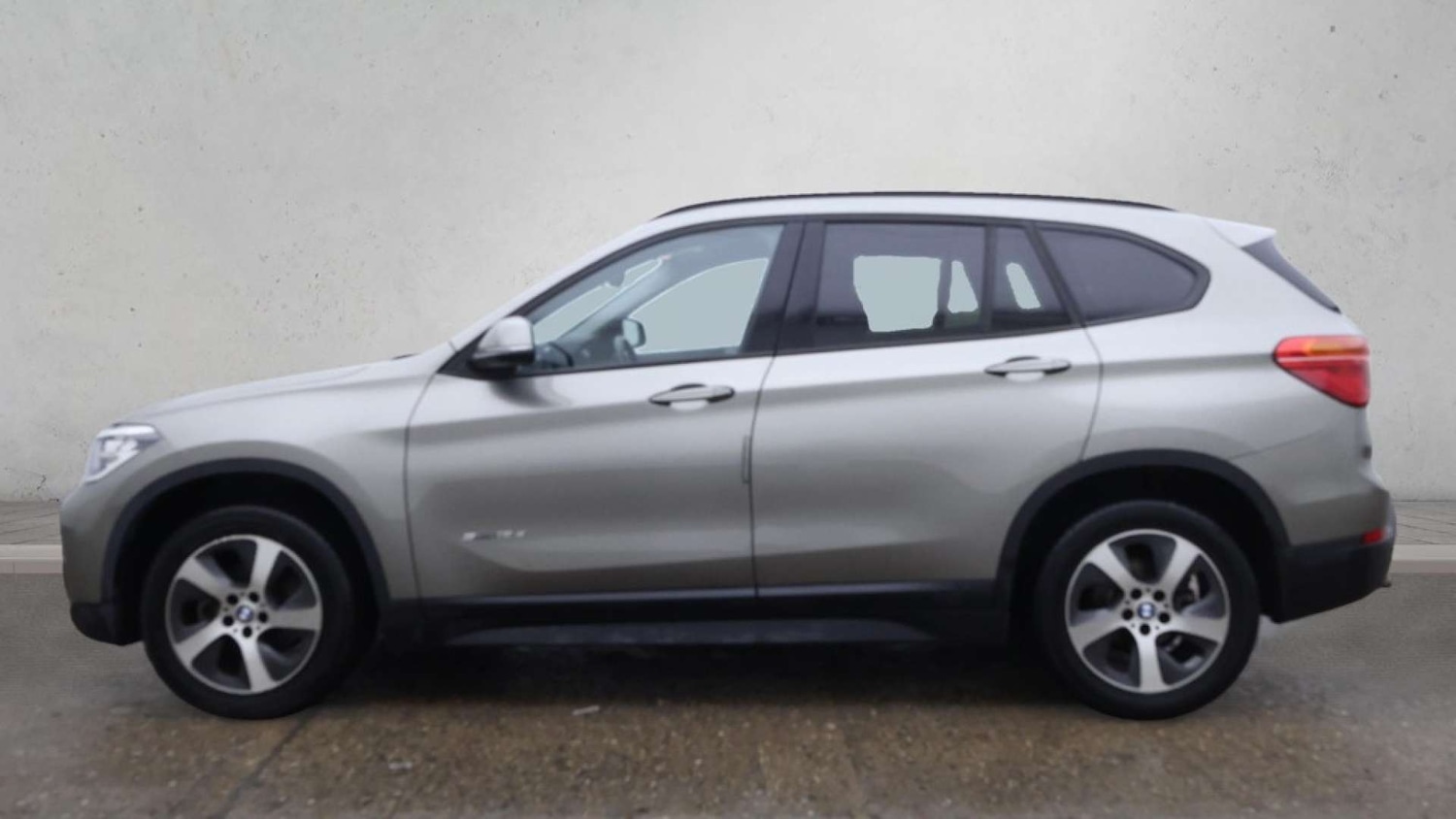 Used BMW X1 2017 for sale - 76972483: Photo 8