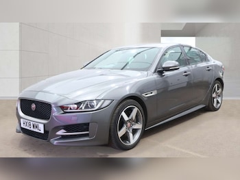 Used Jaguar XE 2018 for sale - 78525516: Photo