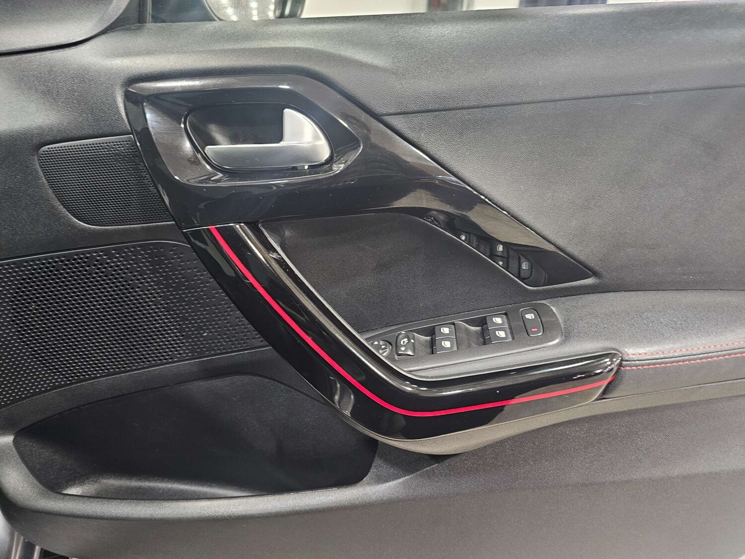 Used Peugeot 2008 2019 for sale - 77523280: Photo 74