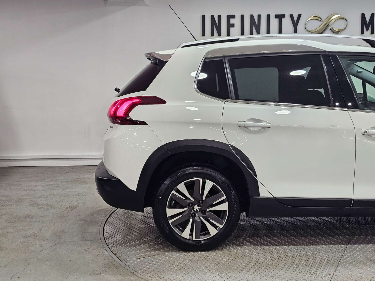 Used Peugeot 2008 2017 for sale - 77477815: Photo 33