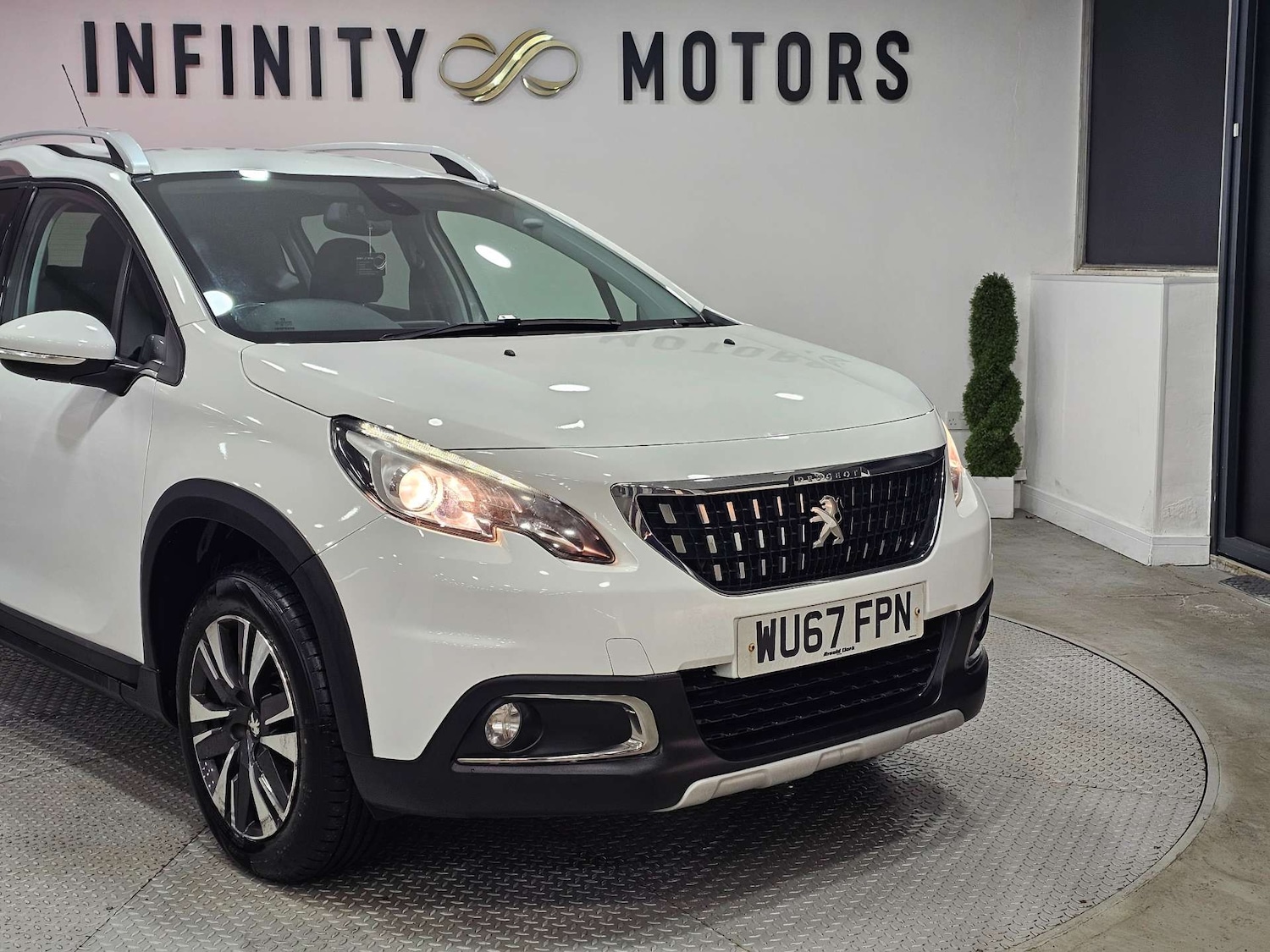 Used Peugeot 2008 2017 for sale - 77477815: Photo 6