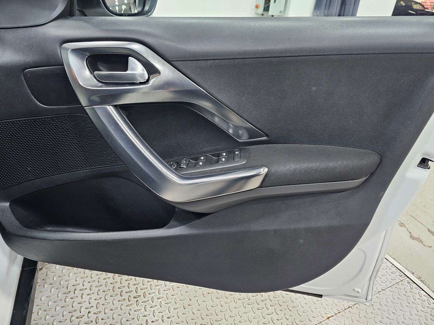 Used Peugeot 2008 2017 for sale - 77477815: Photo 73