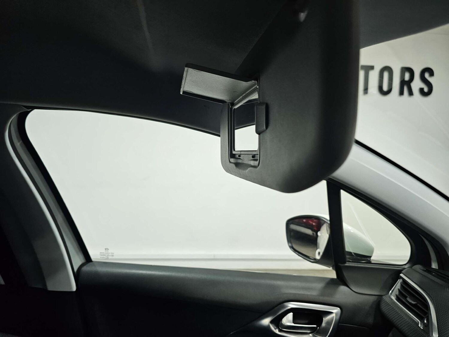 Used Peugeot 2008 2017 for sale - 77477815: Photo 80