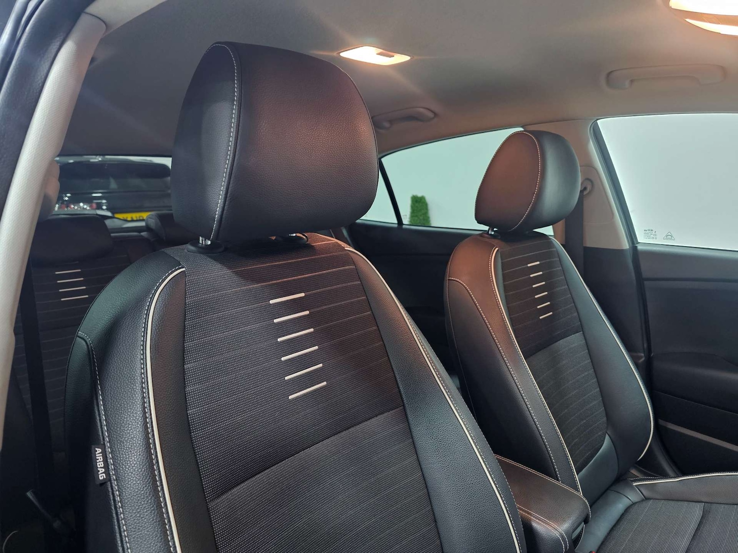 Used Kia Rio 2019 for sale - 76972490: Photo 15