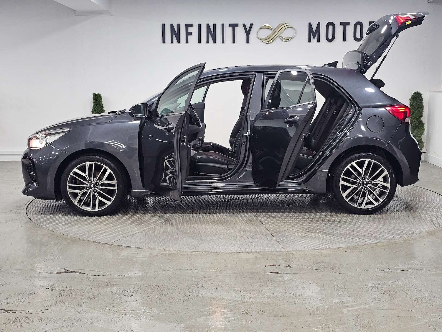 Used Kia Rio 2019 for sale - 76972490: Photo 46