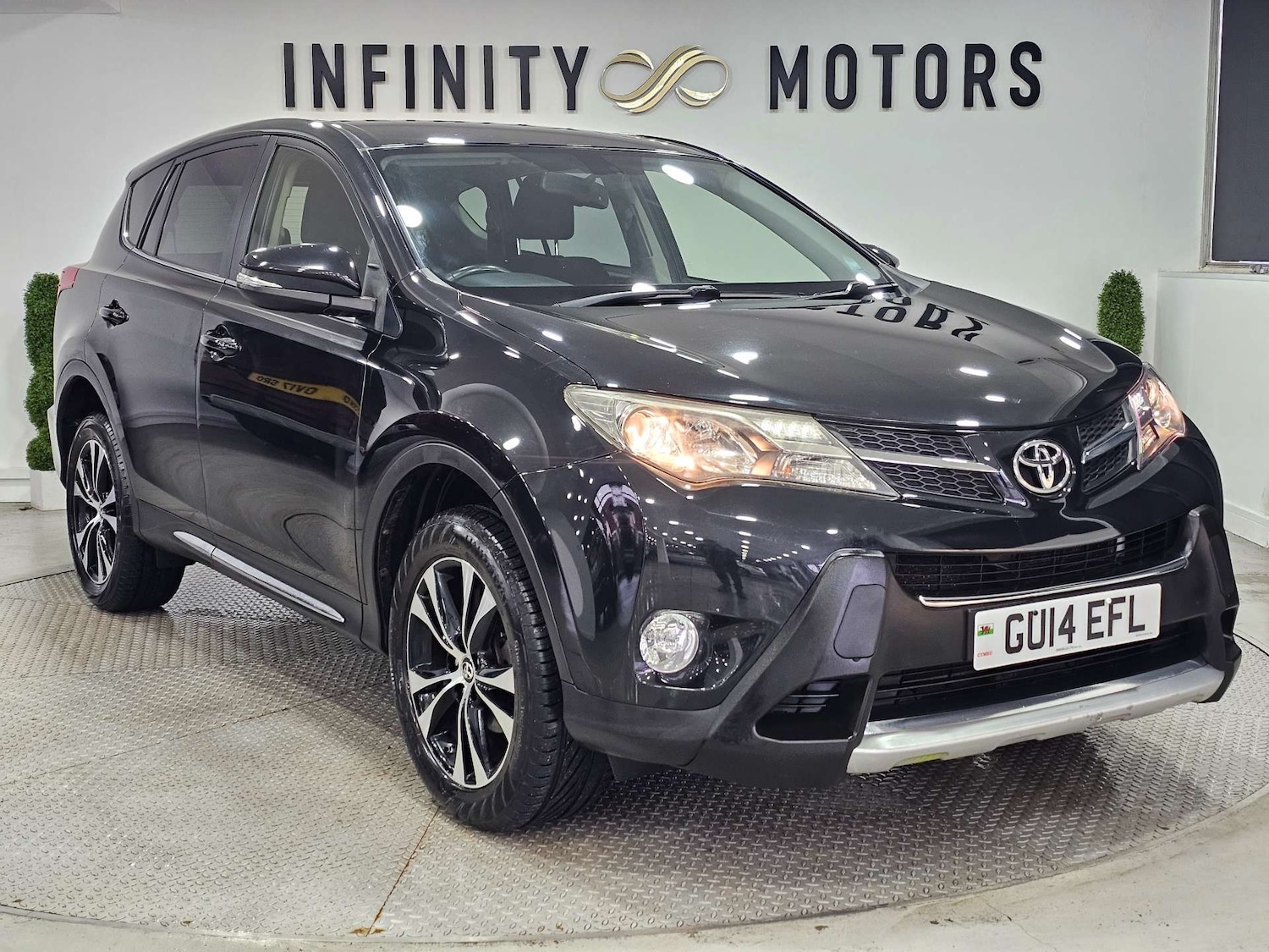 Used Toyota RAV4 2014 for sale - 77544997: Photo 1