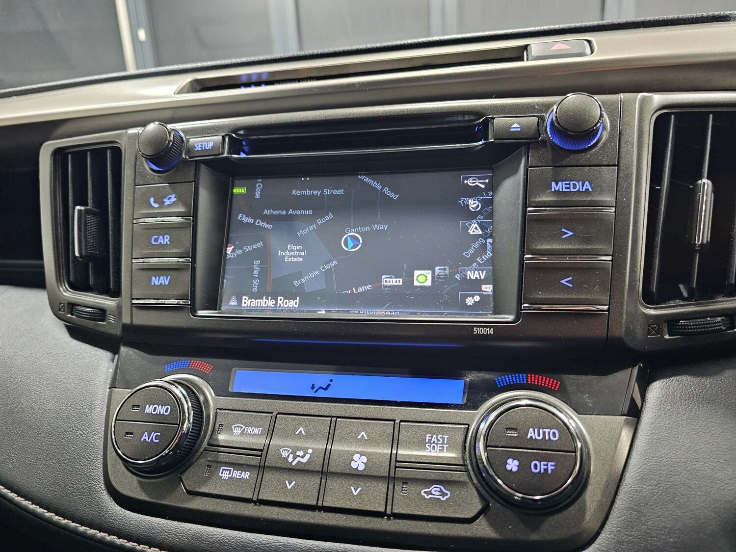 Used Toyota RAV4 2014 for sale - 77544997: Photo 10