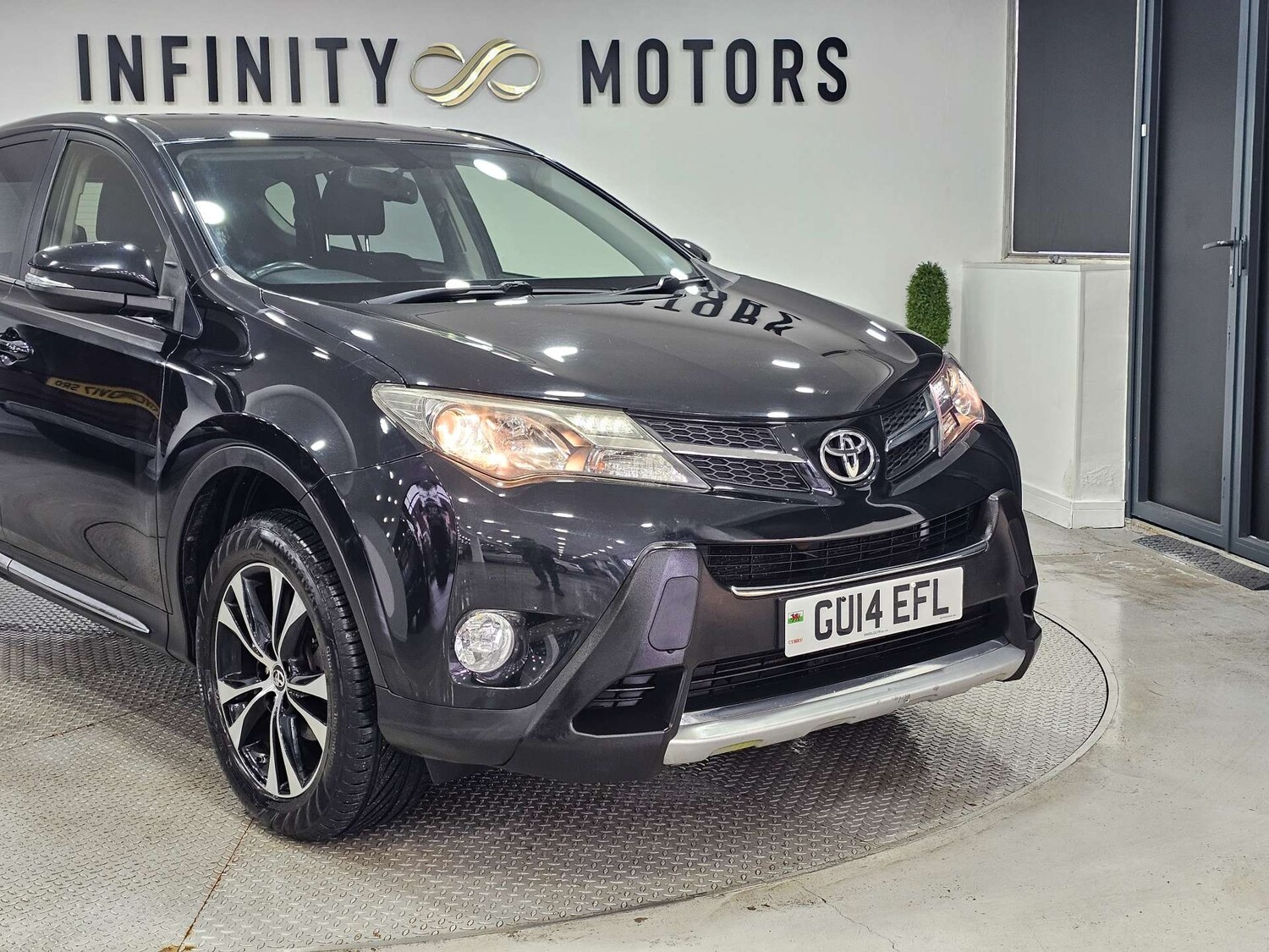 Used Toyota RAV4 2014 for sale - 77544997: Photo 14