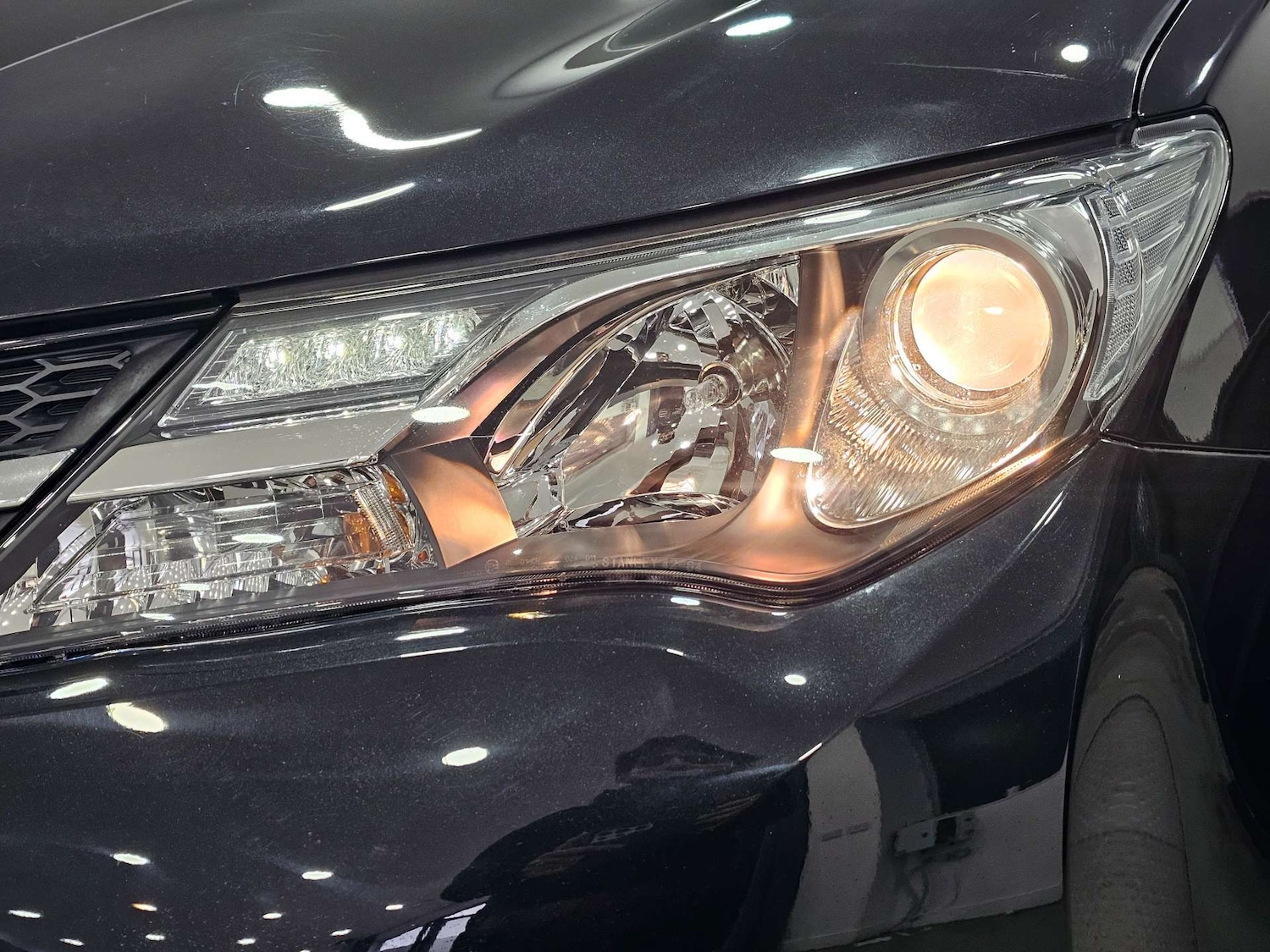 Used Toyota RAV4 2014 for sale - 77544997: Photo 18