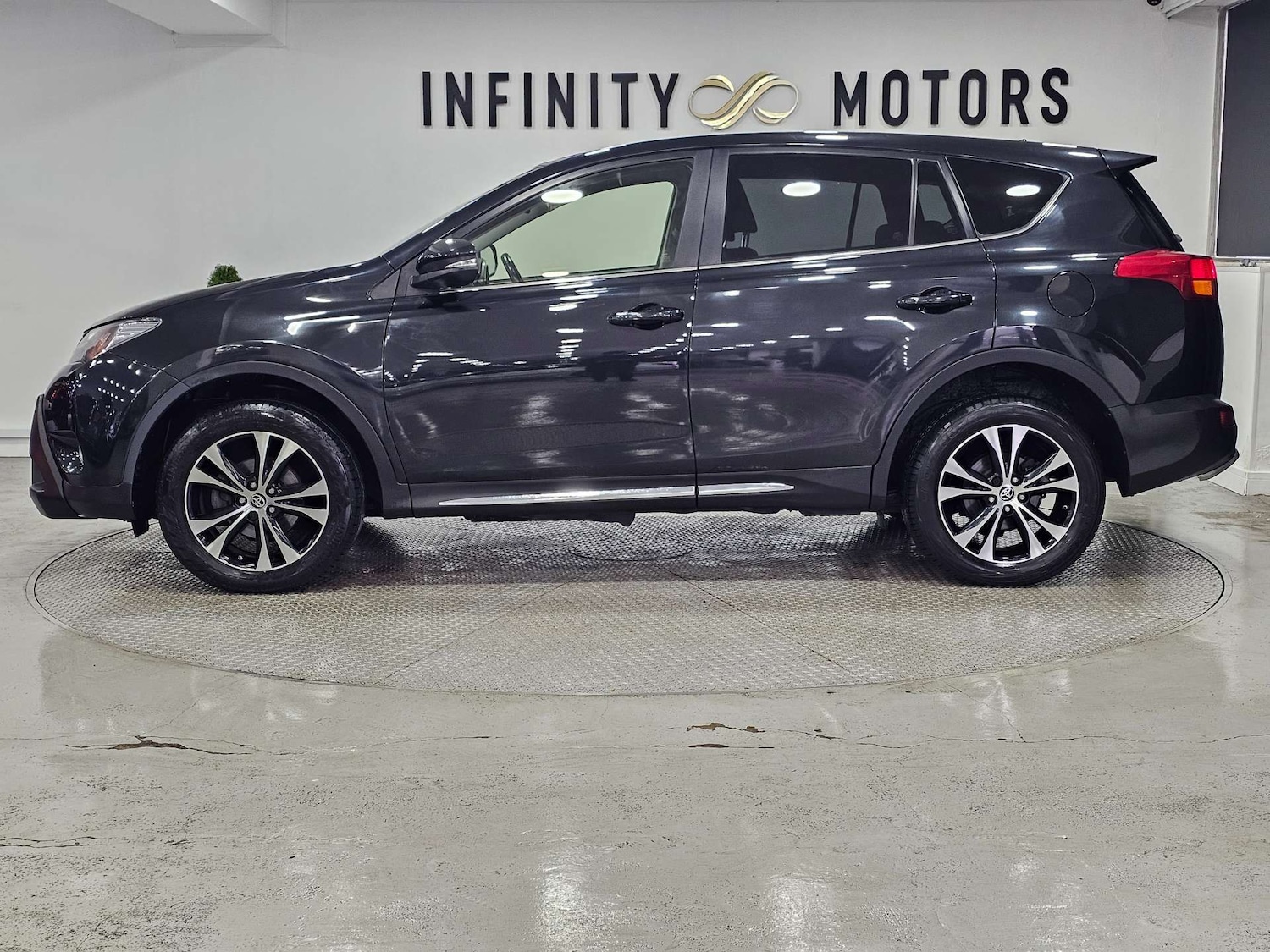 Used Toyota RAV4 2014 for sale - 77544997: Photo 20