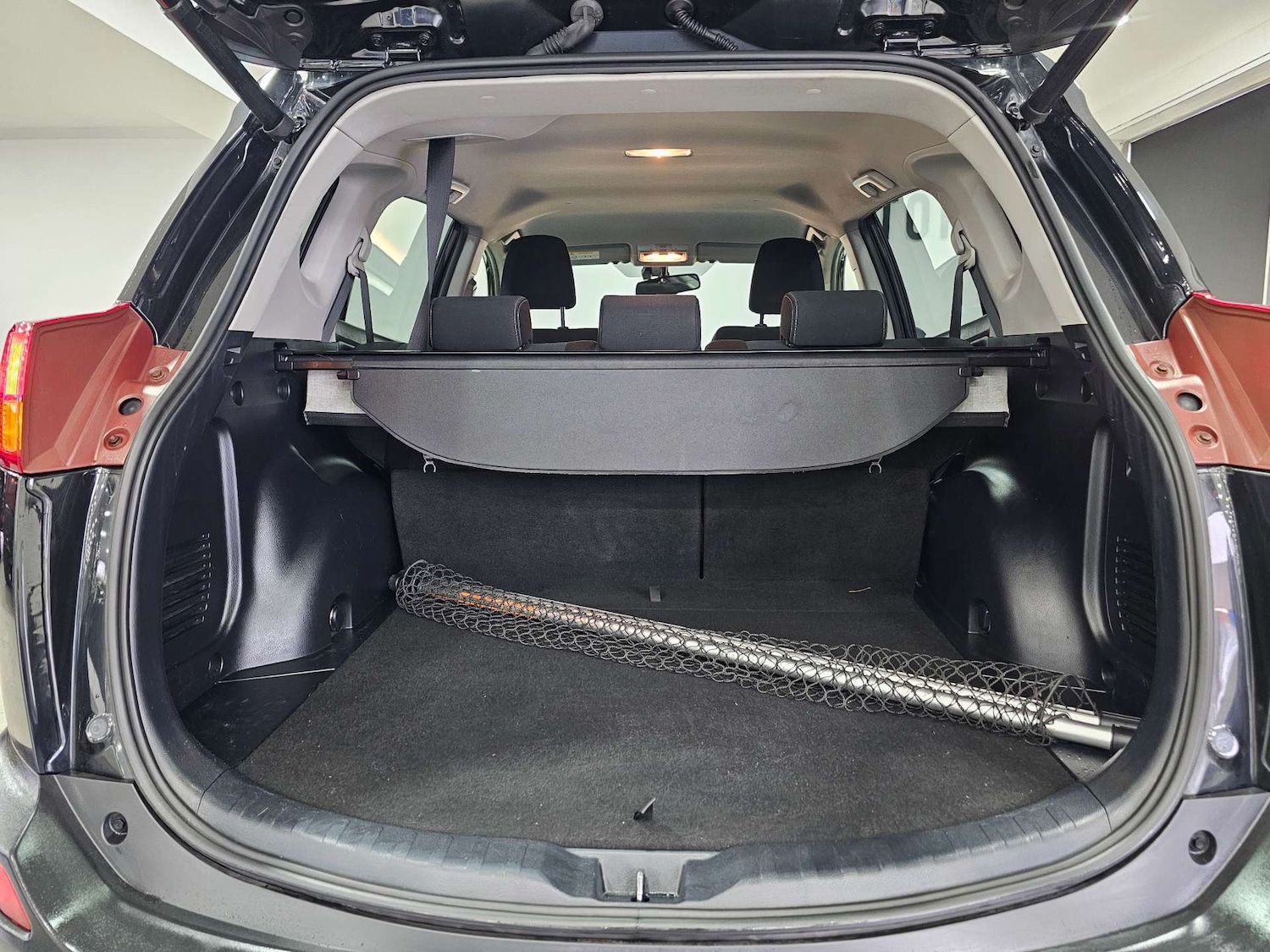 Used Toyota RAV4 2014 for sale - 77544997: Photo 50