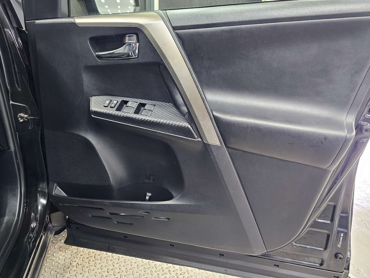 Used Toyota RAV4 2014 for sale - 77544997: Photo 54