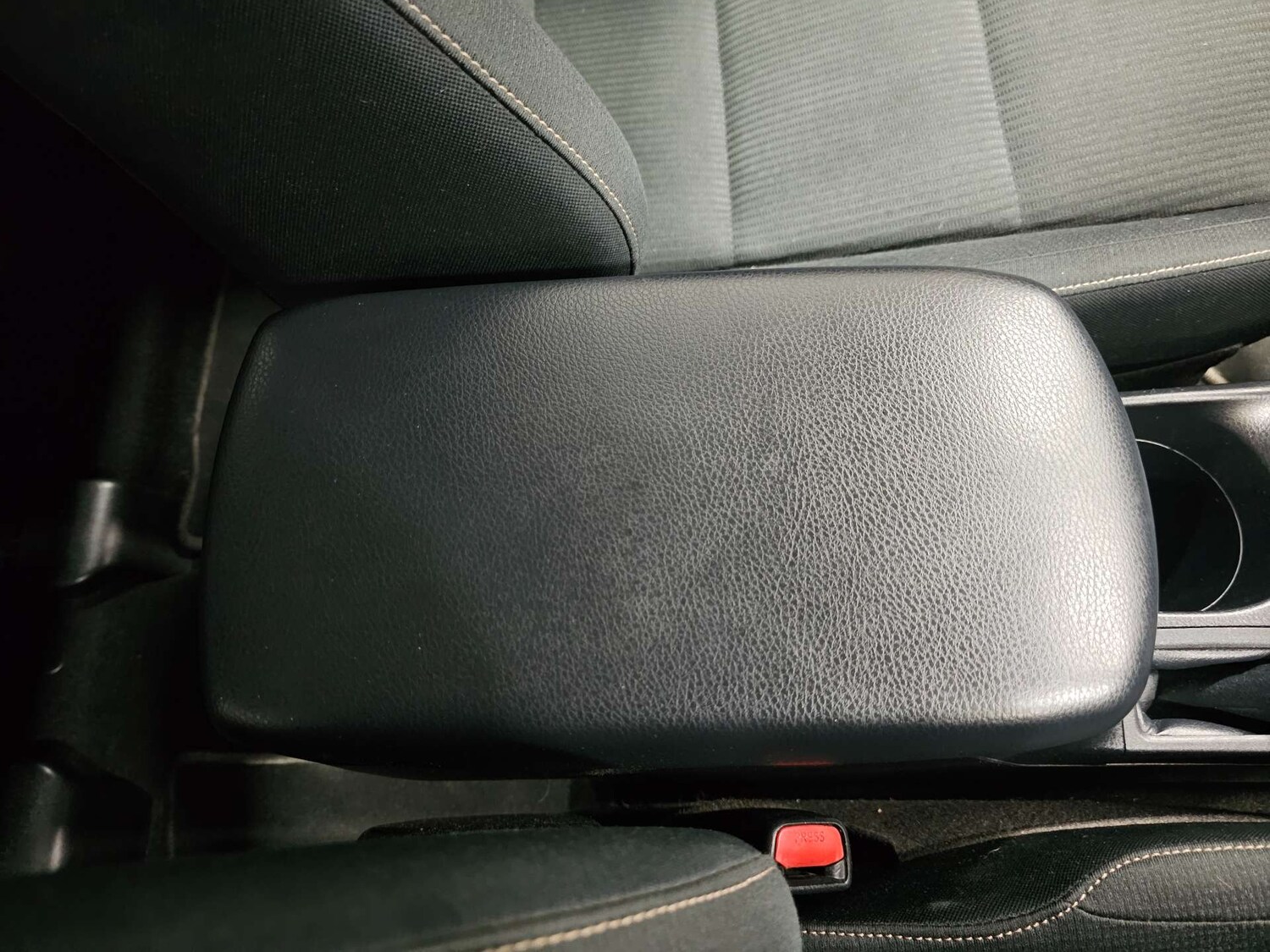 Used Toyota RAV4 2014 for sale - 77544997: Photo 65