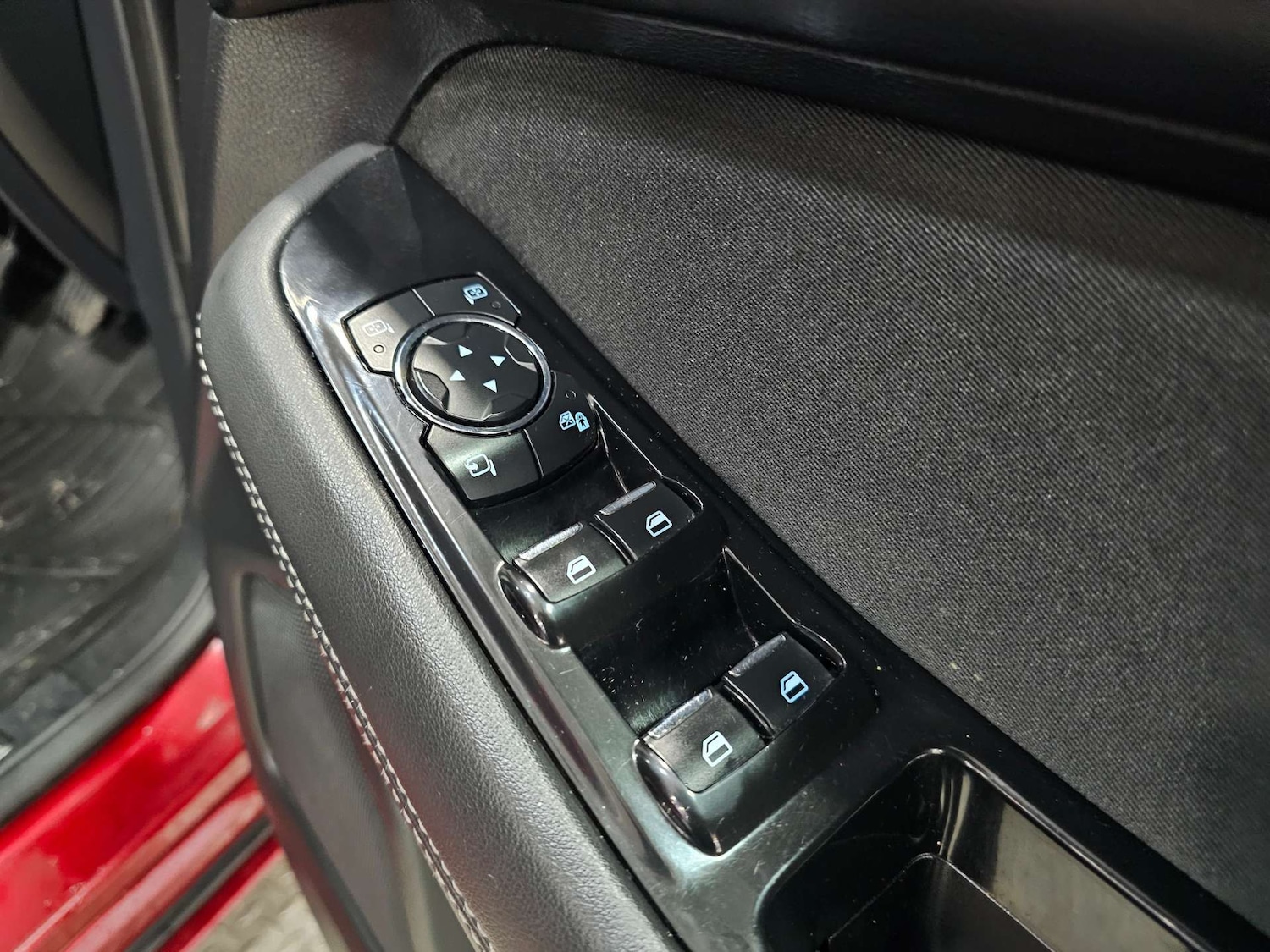 Used Ford S-Max 2015 for sale - 76972415: Photo 53