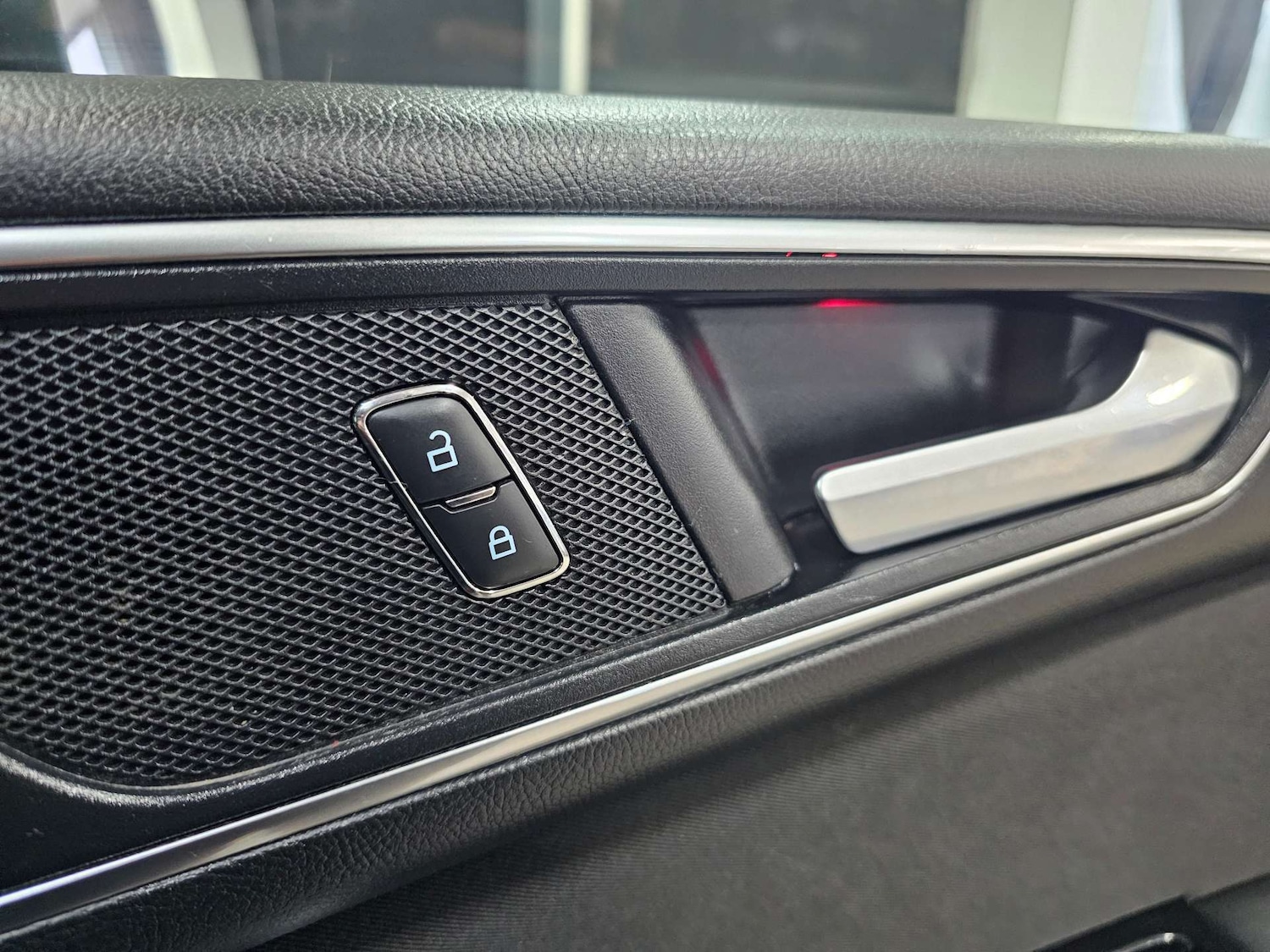 Used Ford S-Max 2015 for sale - 76972415: Photo 54