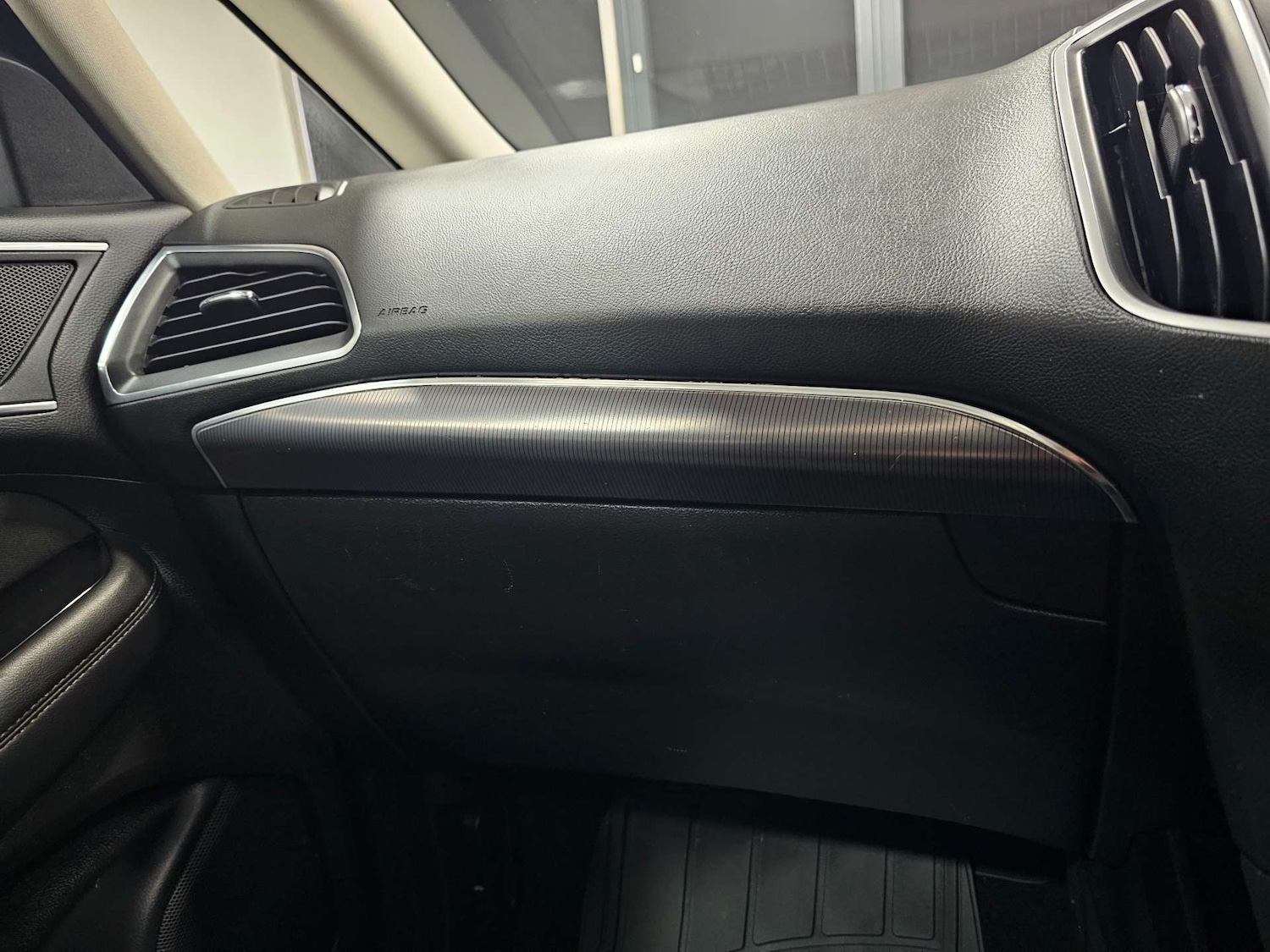 Used Ford S-Max 2015 for sale - 76972415: Photo 77