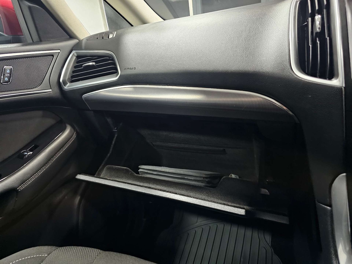 Used Ford S-Max 2015 for sale - 76972415: Photo 78