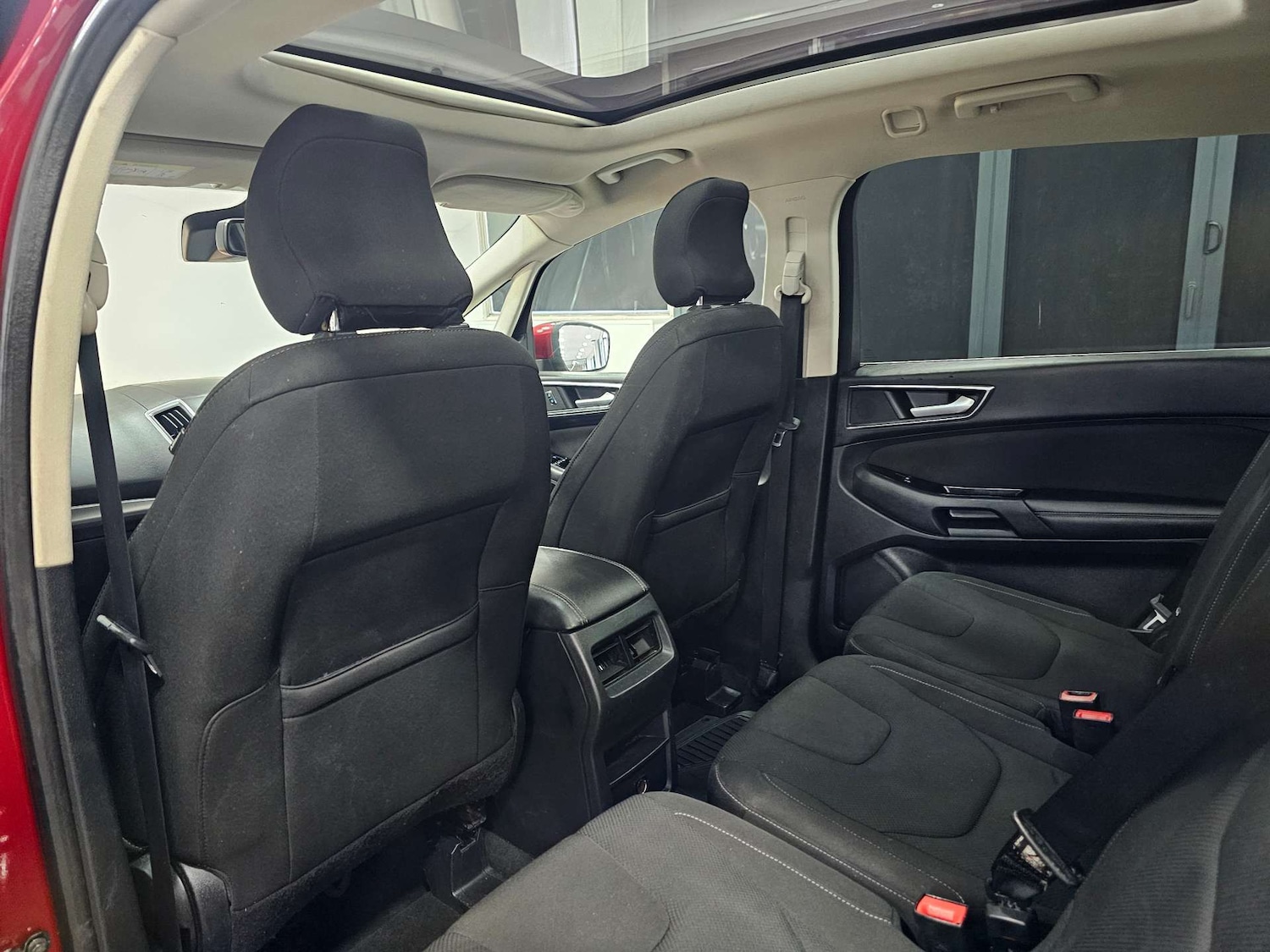 Used Ford S-Max 2015 for sale - 76972415: Photo 90