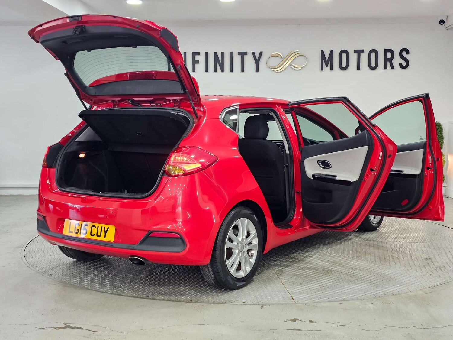 Used Kia Ceed 2015 for sale - 77406150: Photo 41