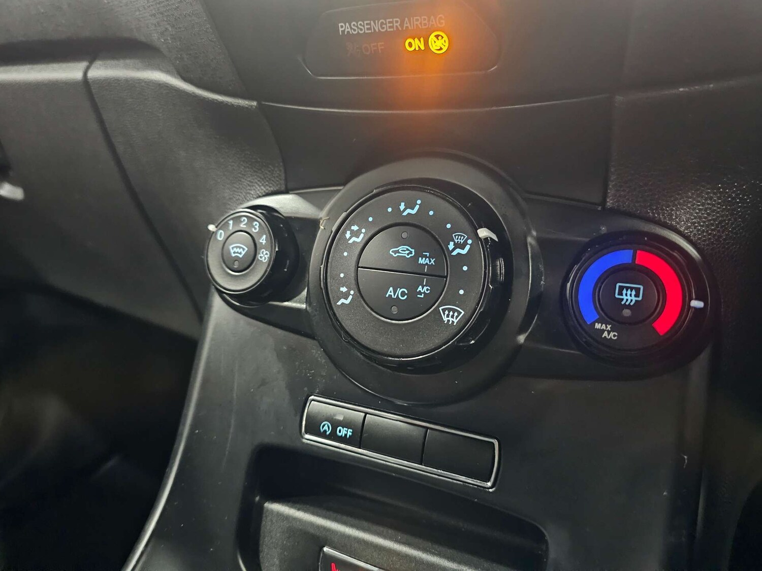 Used Ford Fiesta 2016 for sale - 77477818: Photo 15