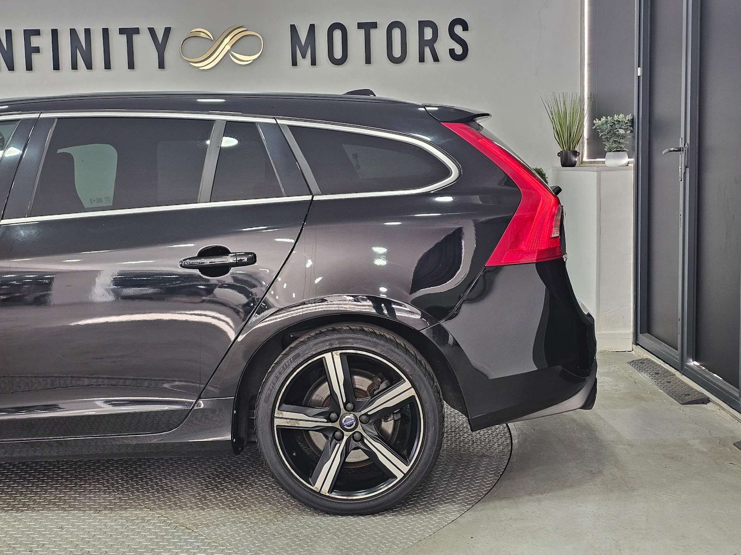Used Volvo V60 2016 for sale - 77571265: Photo 20