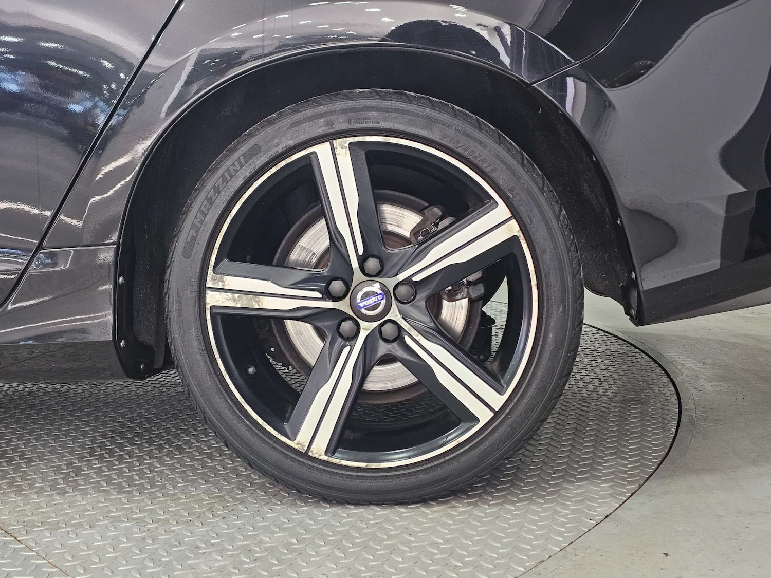 Used Volvo V60 2016 for sale - 77571265: Photo 24