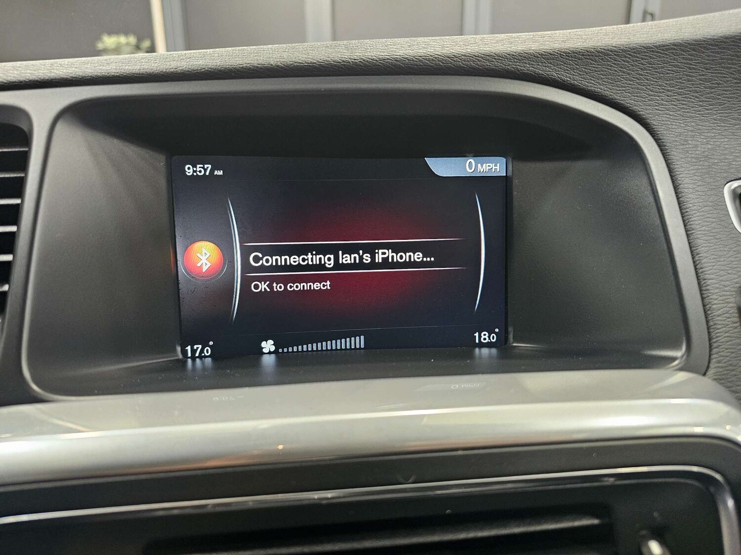 Used Volvo V60 2016 for sale - 77571265: Photo 64