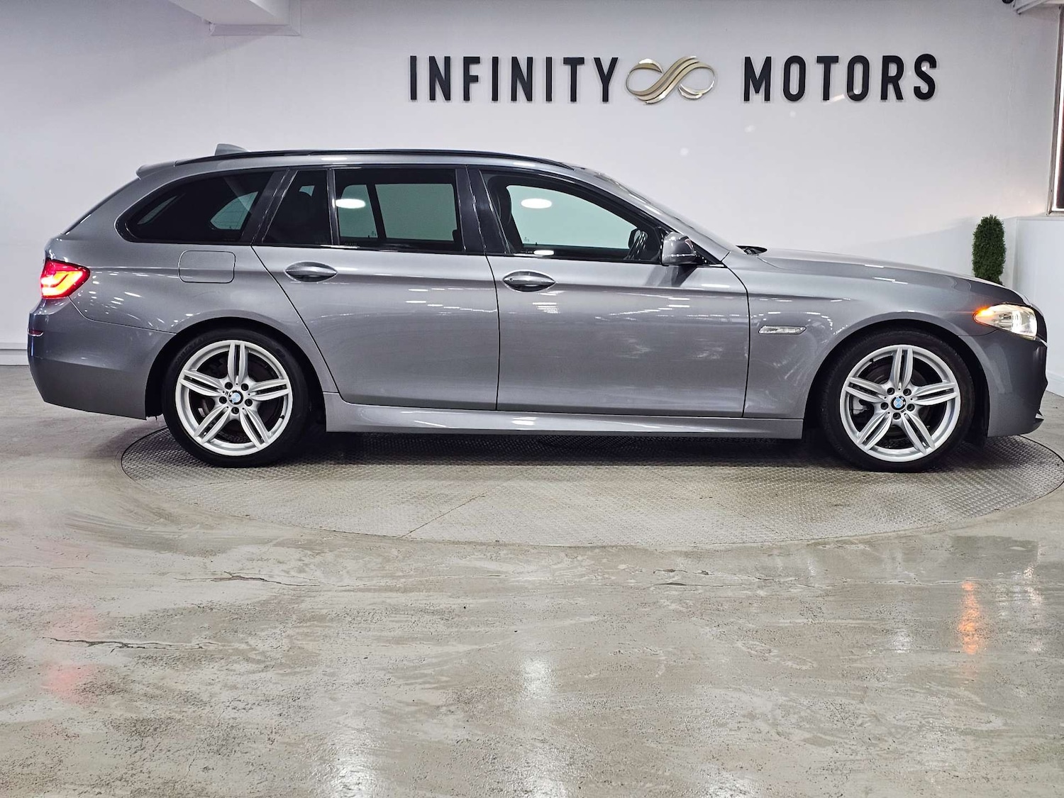 Used BMW 5 Series 2013 for sale - 76972413: Photo 35