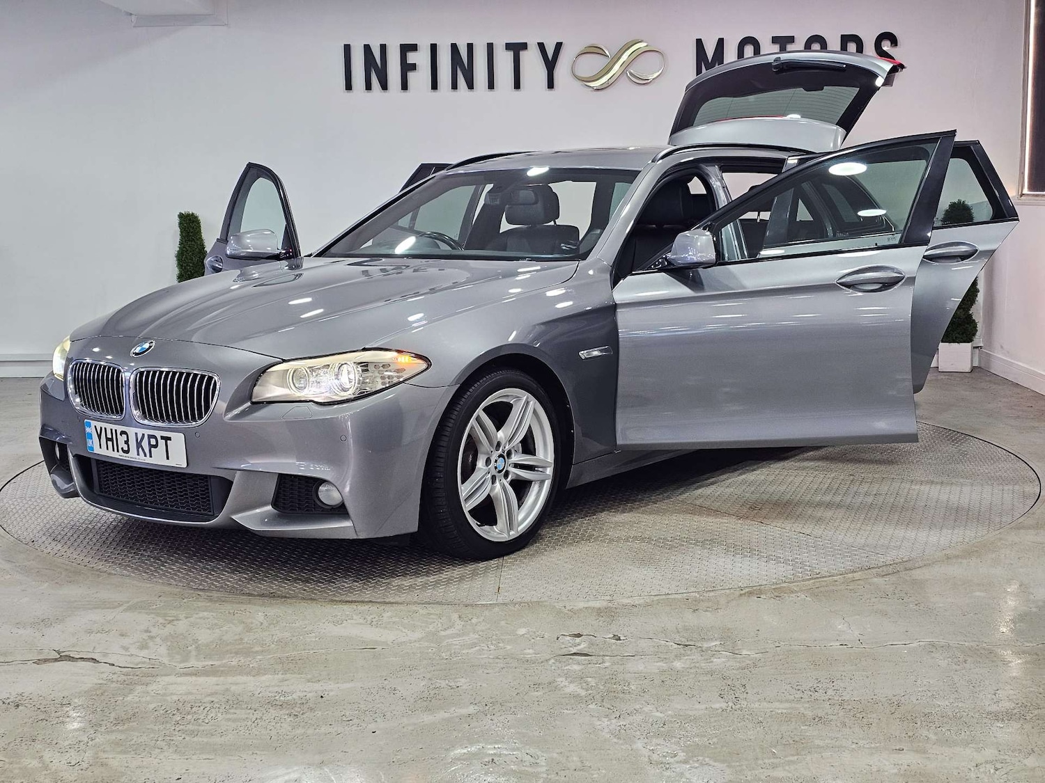 Used BMW 5 Series 2013 for sale - 76972413: Photo 45