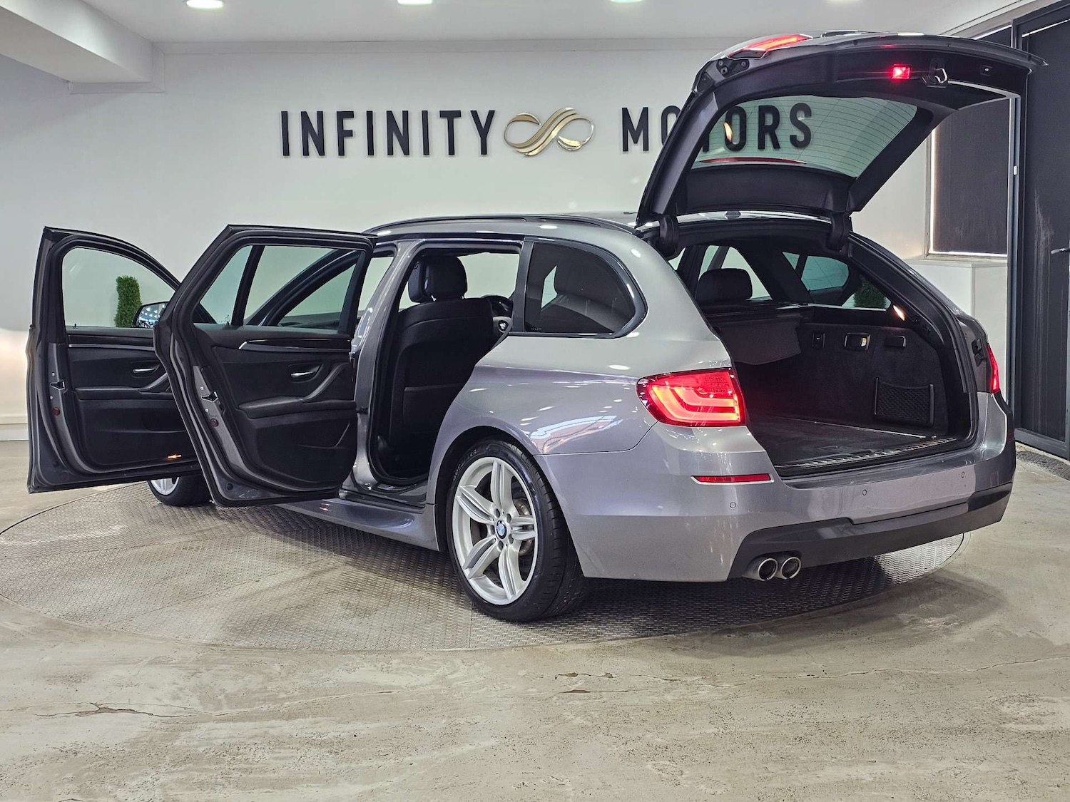 Used BMW 5 Series 2013 for sale - 76972413: Photo 47