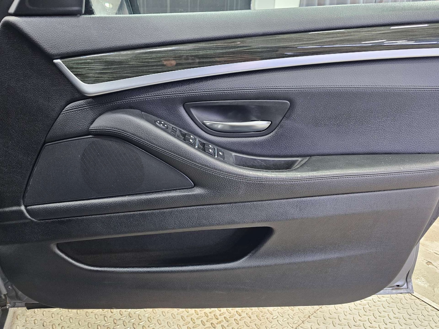 Used BMW 5 Series 2013 for sale - 76972413: Photo 54