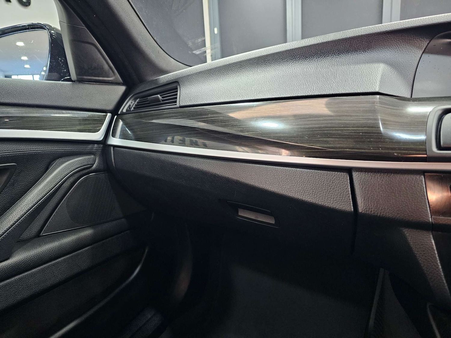 Used BMW 5 Series 2013 for sale - 76972413: Photo 75