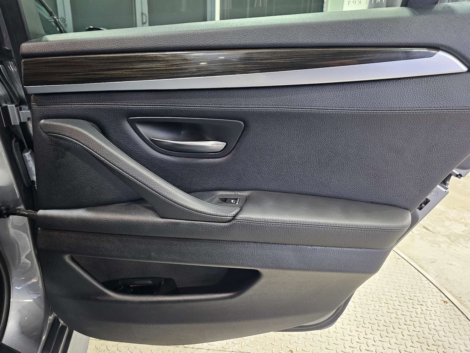 Used BMW 5 Series 2013 for sale - 76972413: Photo 77