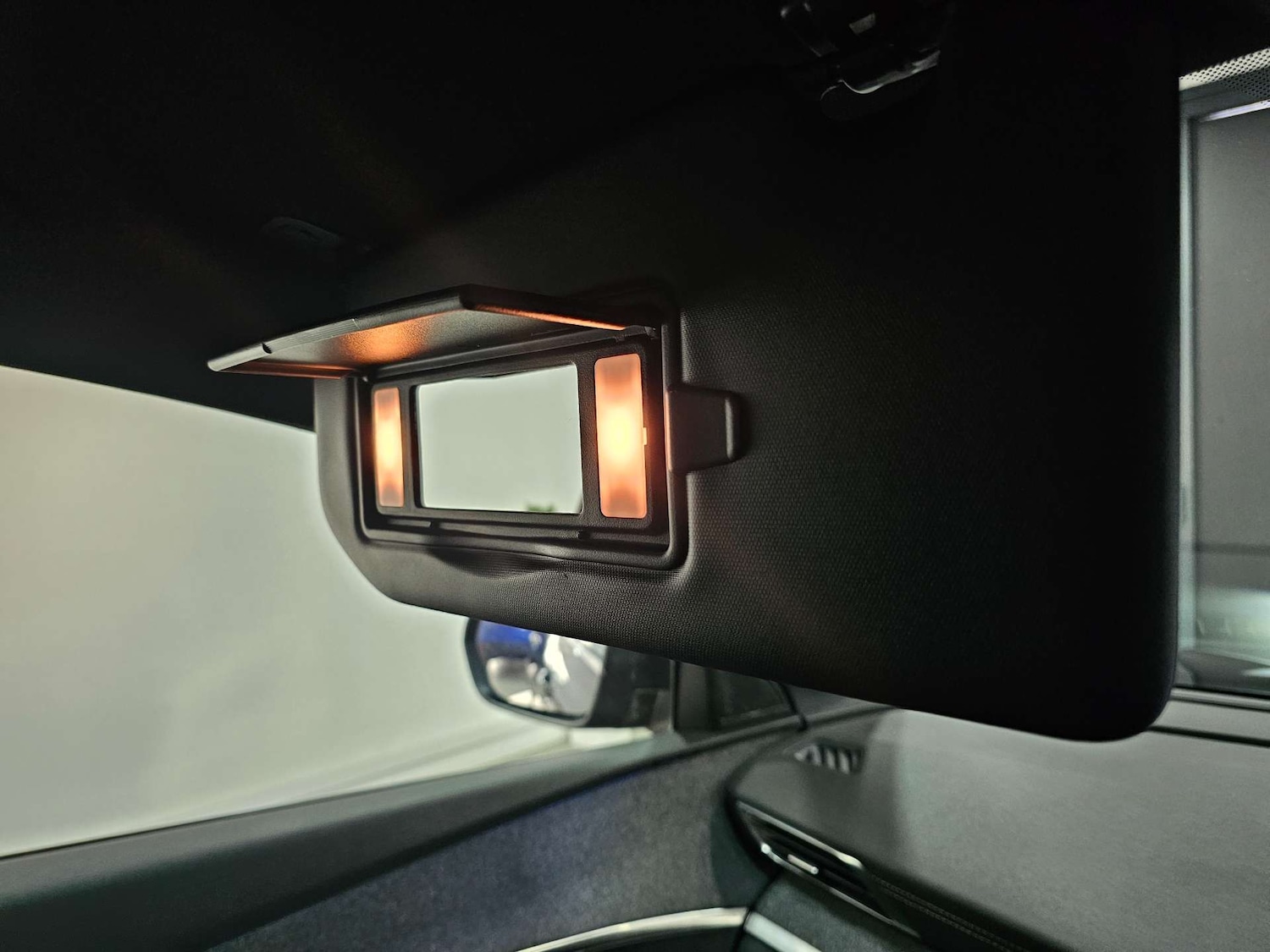 Used Peugeot 3008 2017 for sale - 77301749: Photo 33