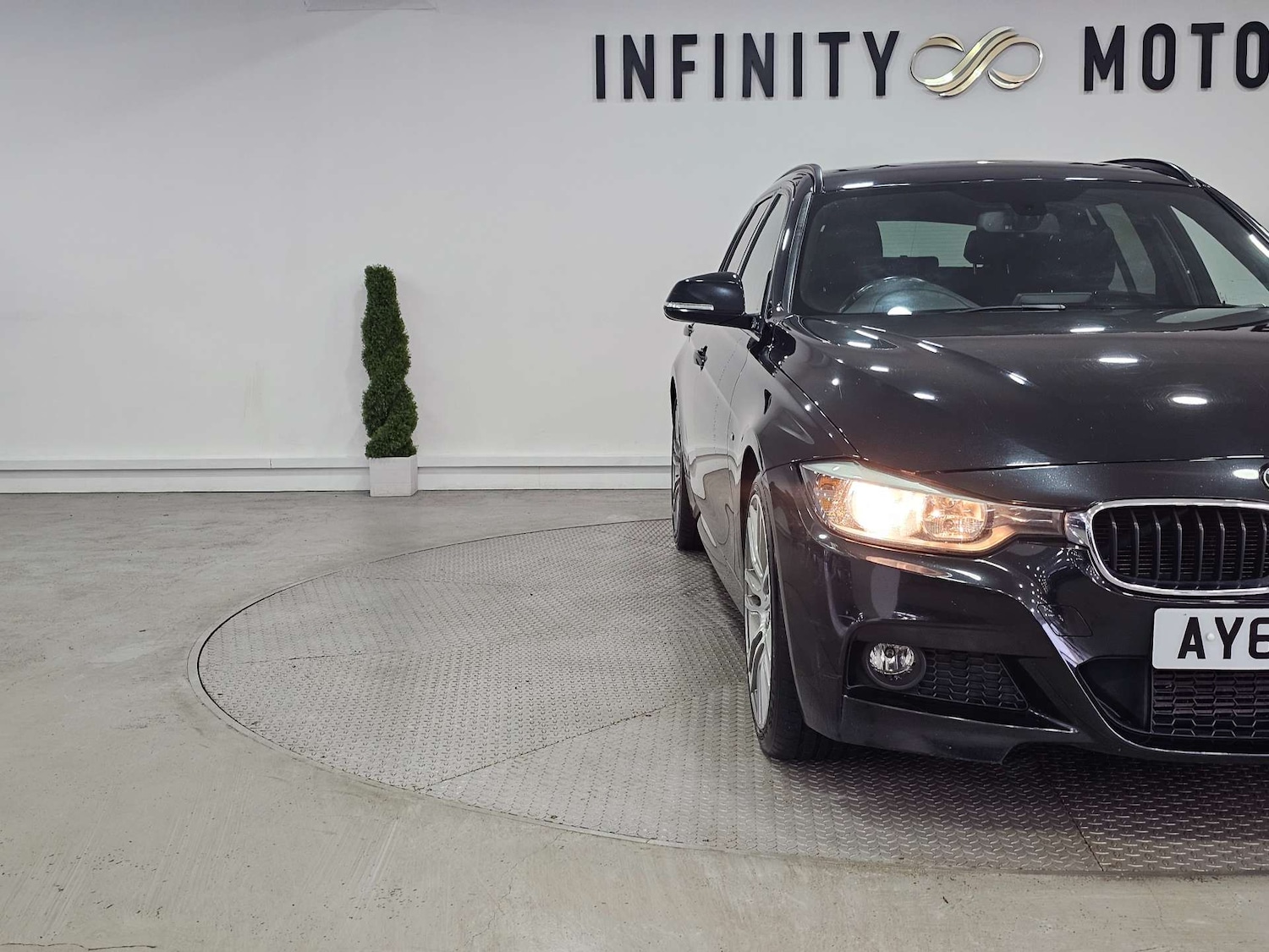 Used BMW 3 Series 2015 for sale - 76972419: Photo 11