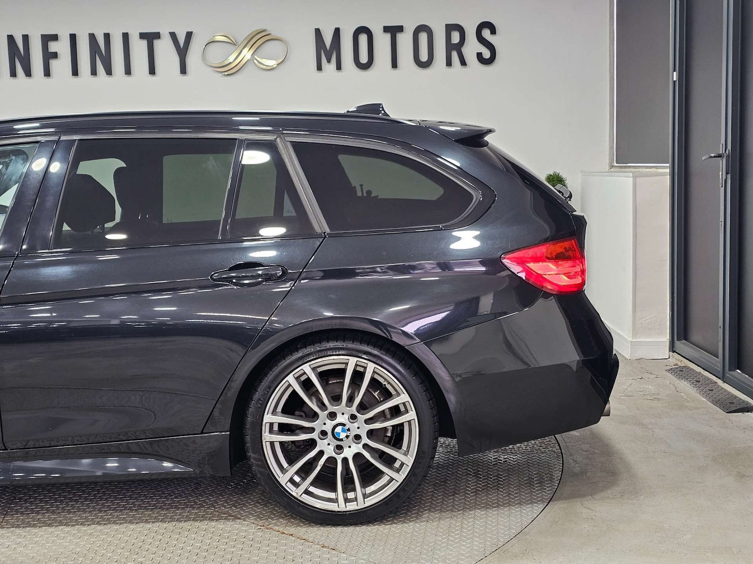 Used BMW 3 Series 2015 for sale - 76972419: Photo 14