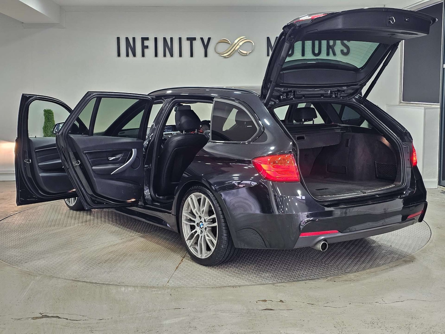 Used BMW 3 Series 2015 for sale - 76972419: Photo 27