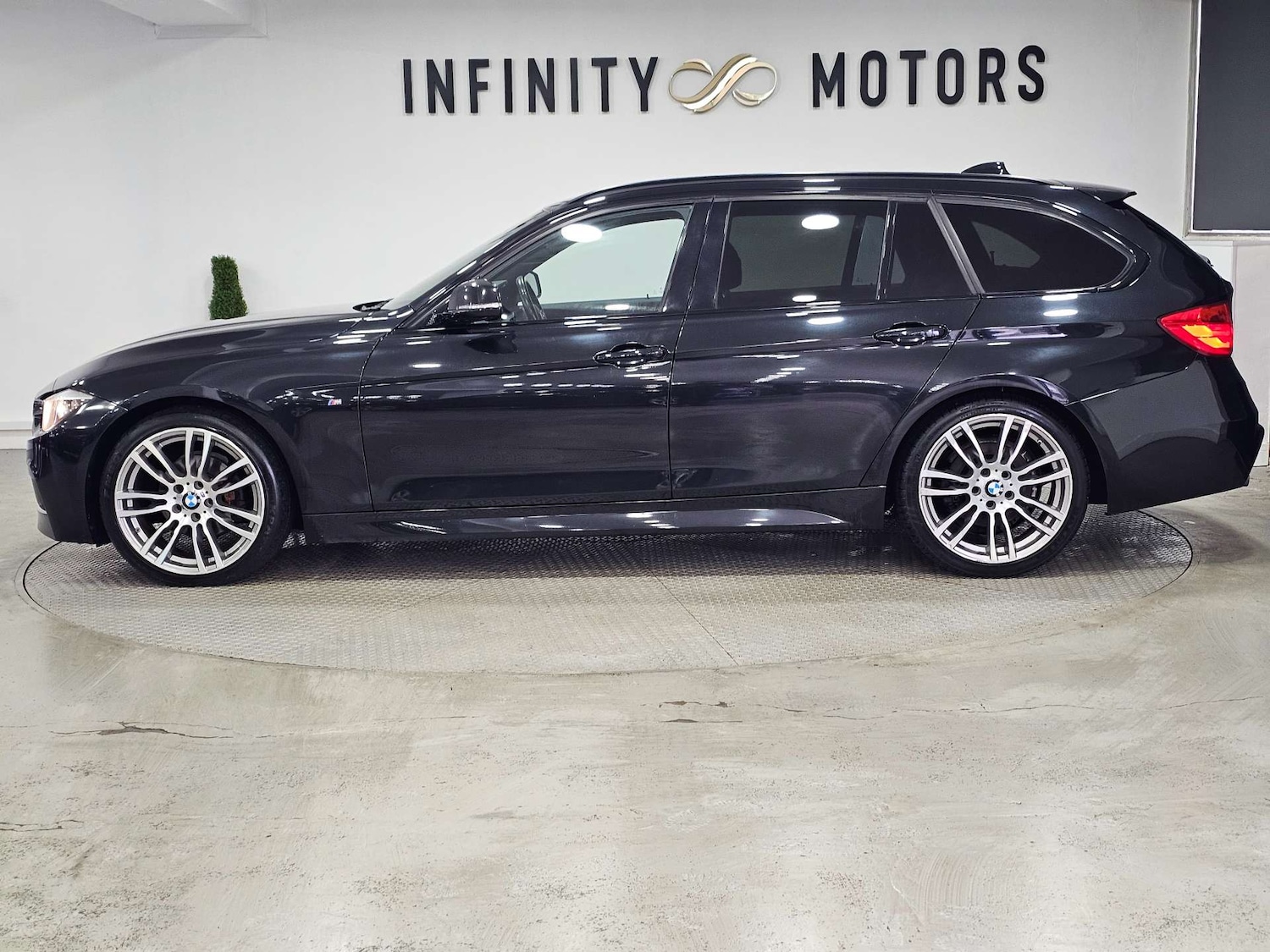 Used BMW 3 Series 2015 for sale - 76972419: Photo 41