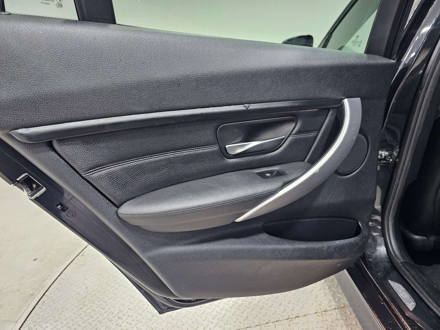 Used BMW 3 Series 2015 for sale - 76972419: Photo 92