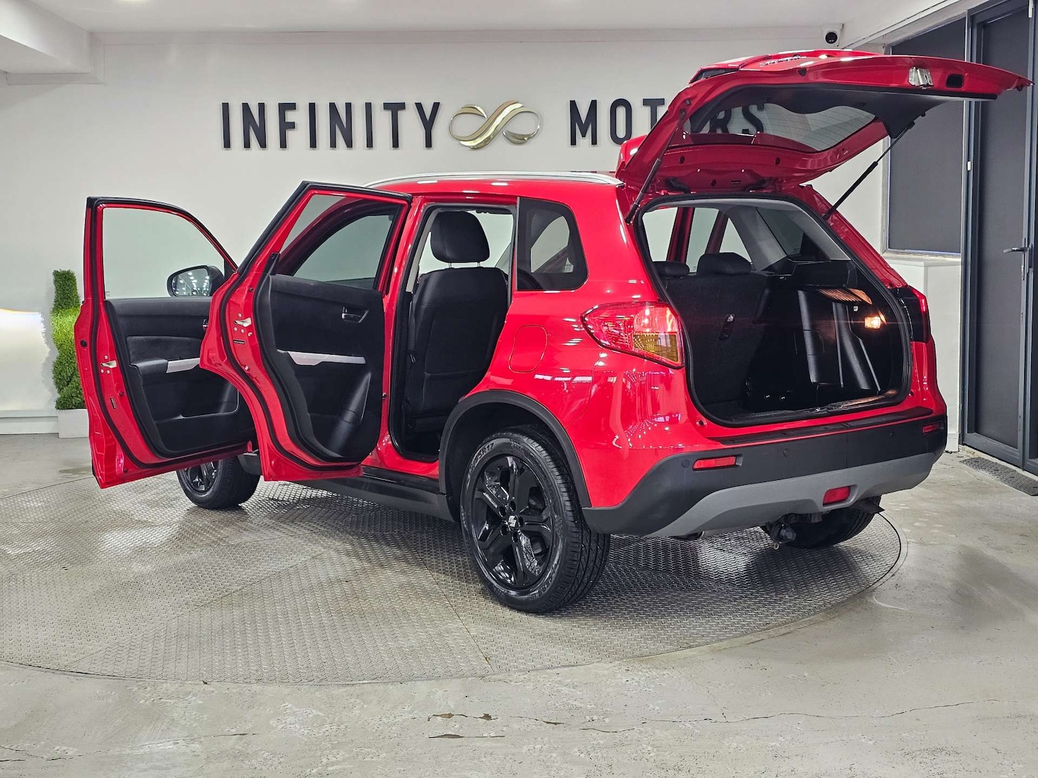 Used Suzuki Vitara 2018 for sale - 76972438: Photo 47