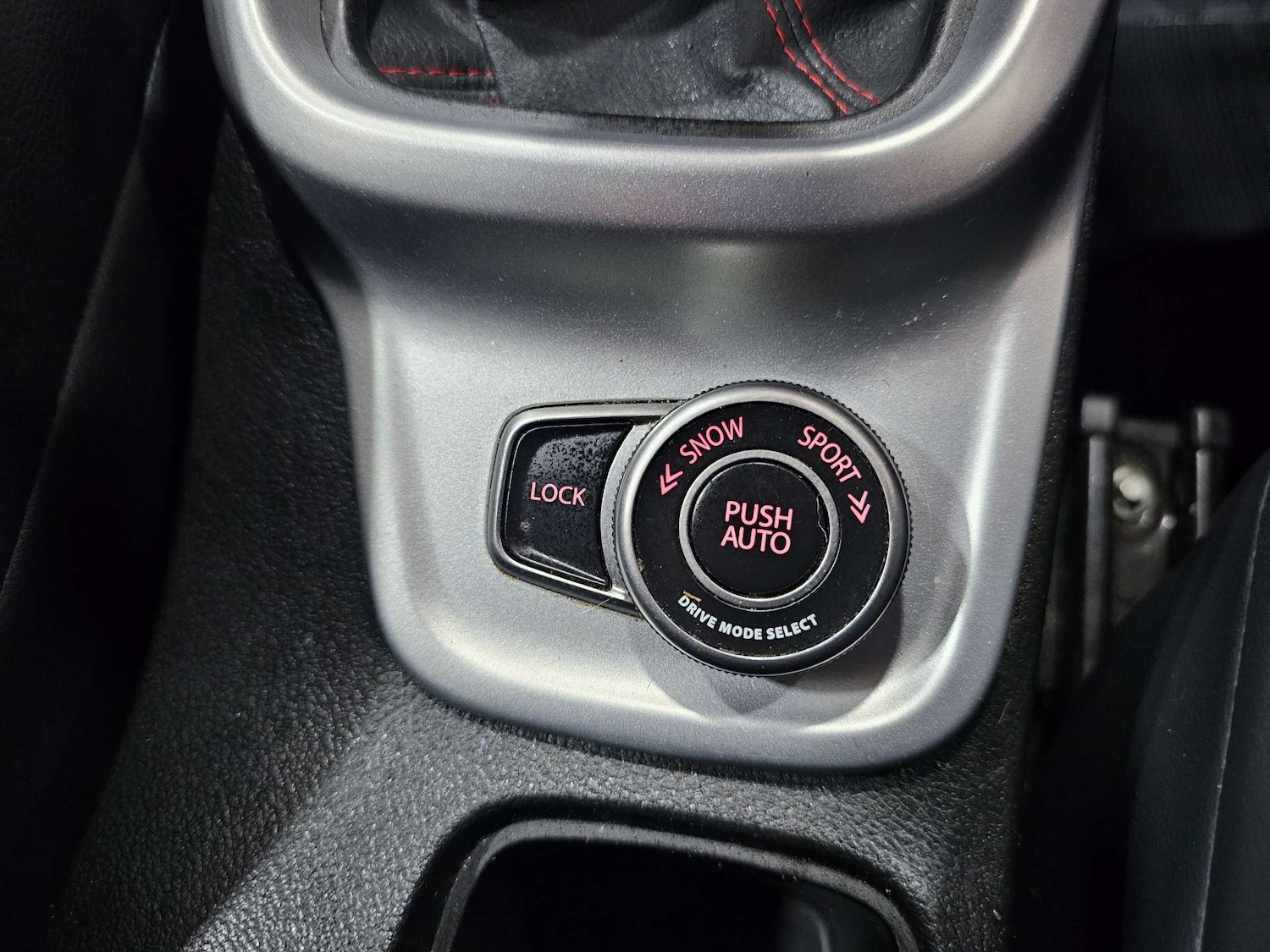 Used Suzuki Vitara 2018 for sale - 76972438: Photo 65