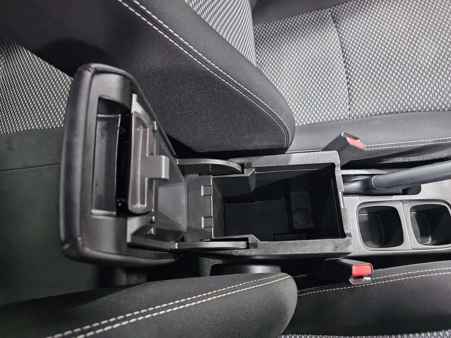 Used Suzuki Vitara 2019 for sale - 76972380: Photo 63